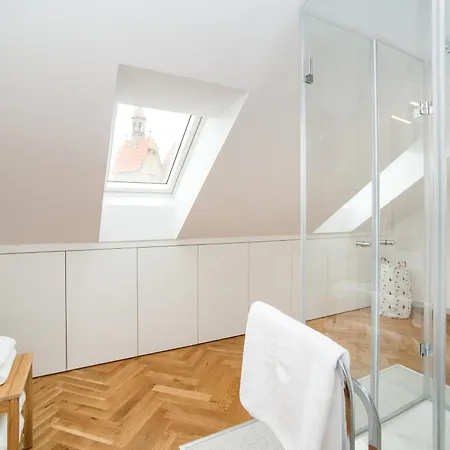 Διαμέρισμα Luxurious Two-bedroom In The Old Town