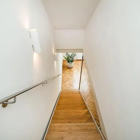Luxurious Two-bedroom In The Old Town Apartmán Praha