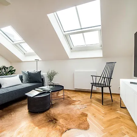 Luxurious Two-bedroom In The Old Town Praha